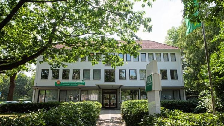 Soll 2021 Abteilungen der Stadtverwaltung beherbergen: Das AOK-Gebäude am Hans-Böckler-Platz 16. Archivfoto: Andreas Nistler