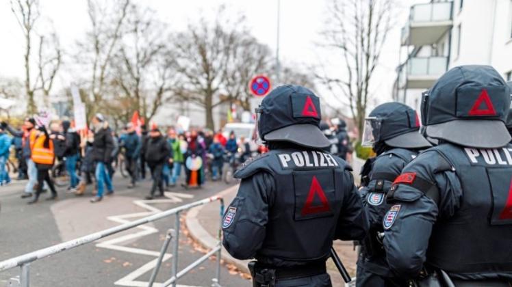 Beamte im Einsatz: Die Polizei hat 2017 mehr als 22 Millionen Überstunden angehäuft. 