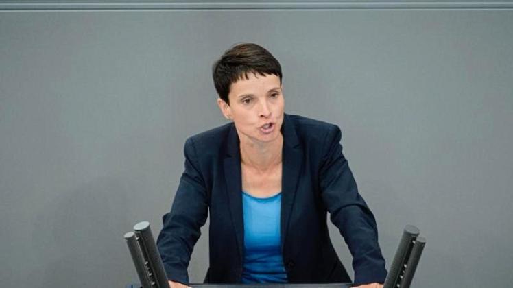 „Ich glaube zwar nicht, dass es so weit kommen wird, aber die CSU hätte ein großes Potenzial bei den CDU-Verbänden im Osten“, sagt Frauke Petry. 