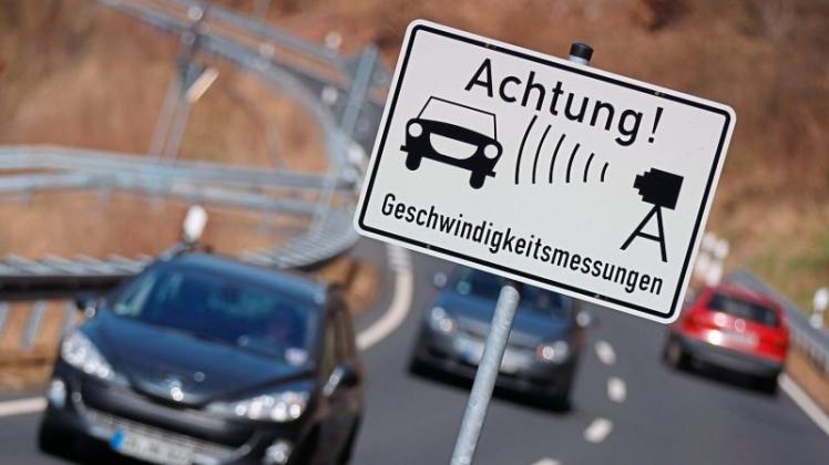 In der kommenden Woche wird in Delmenhorst und im Landkreis Oldenburg wieder geblitzt. Symbolfoto: dpa In der kommenden Woche wird in Delmenhorst und im Landkreis Oldenburg wieder geblitzt. Symbolfoto: dpa