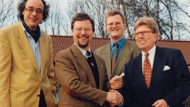 Strahlende Gesichter bei der Ganderkeseer CDU 1996. 
