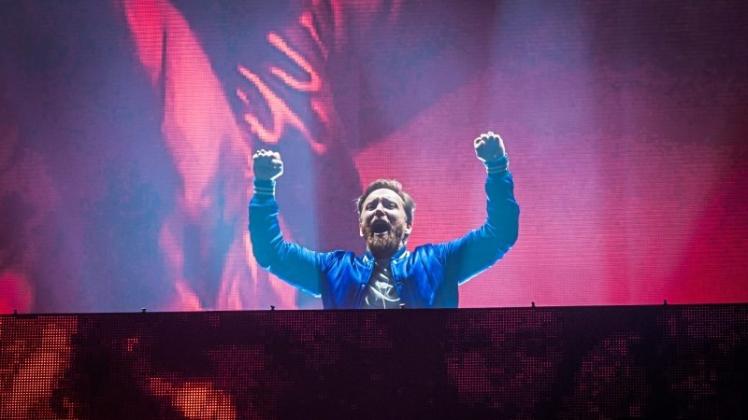 Der DJ David Guetta spielt bei der Tauffeier. Es ist sein einziges Deutschlandkonzert. Der DJ David Guetta spielt bei der Tauffeier. Es ist sein einziges Deutschlandkonzert.