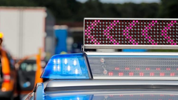 Die Polizei nahm am Montag einen Unfall in Hatten-Kreyenbrück auf. Symbolfoto: Michael Gründel Die Polizei nahm am Montag einen Unfall in Hatten-Kreyenbrück auf. Symbolfoto: Michael Gründel