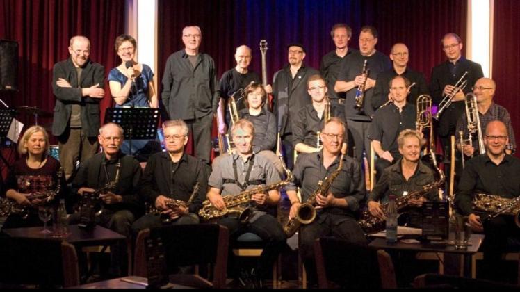 Die Jazzinvaders Delmenhorst sind am Montag, 30. April, umsonst und draußen zu erleben. Die Jazzinvaders Delmenhorst sind am Montag, 30. April, umsonst und draußen zu erleben.