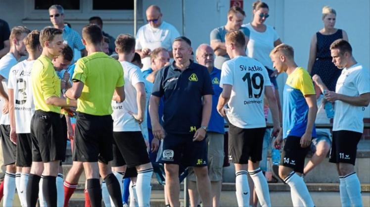 Trainer Jürgen Hahn will mit dem SV Atlas Delmenhorst am Samstag direkt den ersten Heimsieg. 
