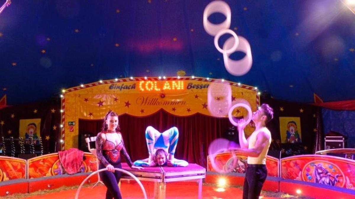 Zirkus Colani Eröffnet Die Saison In Noz