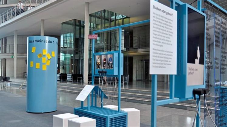 „Frieden machen“, die Wanderausstellung der 

            
Bundeszentrale für politische Bildung, kommt nach Delmenhorst. 
