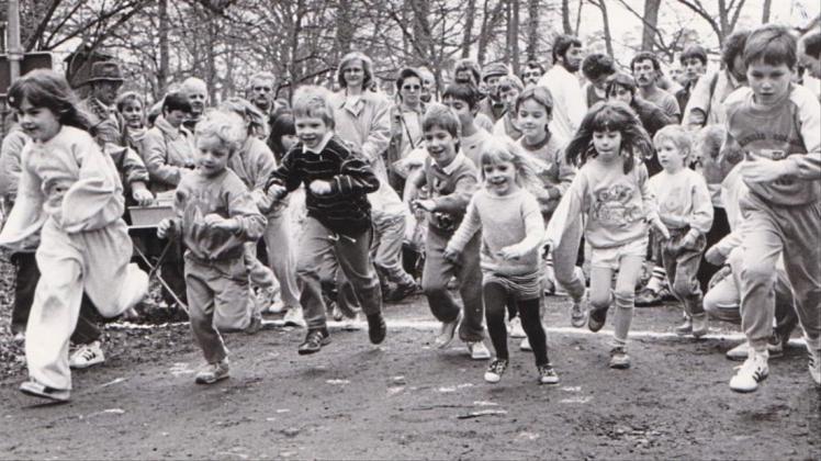 Einige Kinder nahmen am Osterwaldlauf teil. 