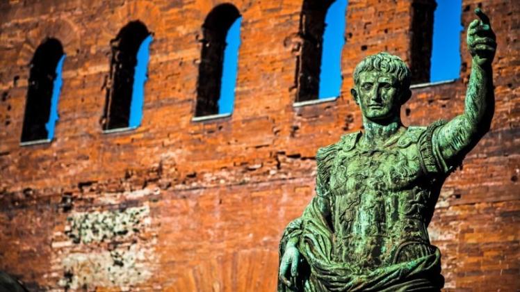 Kaiser-Augustus-Statue in Turin: Eine bundesweit einzigartige Maria-Goeppert-Mayer-Professur an der Uni Osnabrück kombiniert künftig klassische lateinische Sprach- und Literaturwissenschaft mit Geschlechterforschung. 