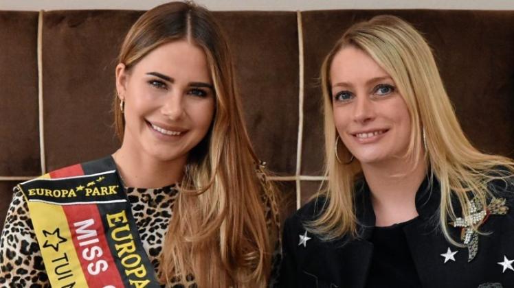 Miss Germany Anahita Rehbein (links) hat ihrer Delmenhorster Sponsorin Marina Kunst (Bettenstudio Kunst) am Montagnachmittag einen Besuch abgestattet. 