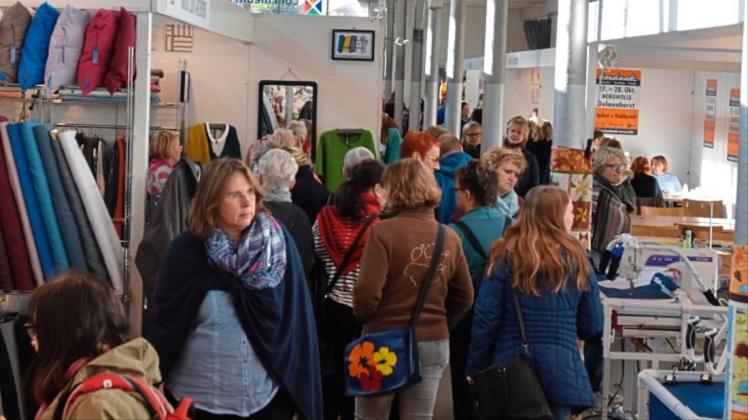 Die Handmade in Delmenhorst hat erneut rund 7000 Besucher zum Nordwolle Gelände gelockt. Die Handmade in Delmenhorst hat erneut rund 7000 Besucher zum Nordwolle Gelände gelockt.