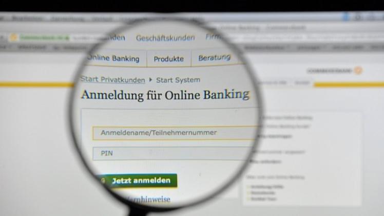 Vielen ist beim Online-Banking nicht ganz wohl in ihrer Haut.  Foto:Imago/MiS