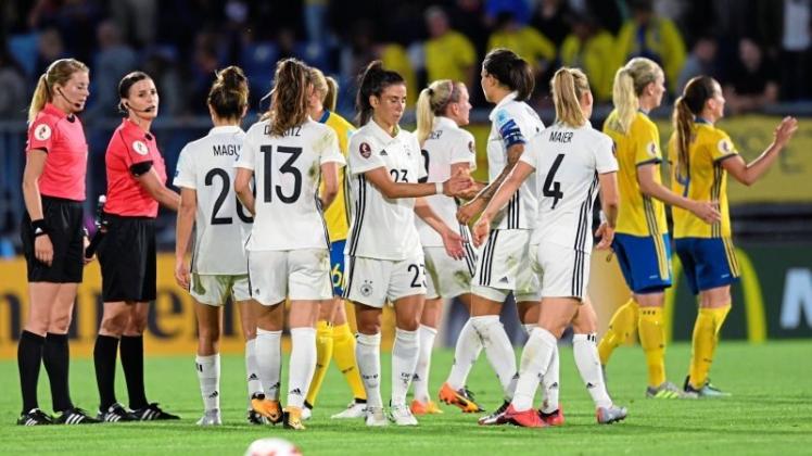 TV-Planer: Das läuft am Freitag, 21. Juli 2017, rund um Sport live im Fernsehen. So sehen Sie die Frauen-EM 2017 mit Deutschland gegen Italien live im TV und Live-Stream. Gegen Schweden gab es im ersten Gruppenspiel ein 0:0. 