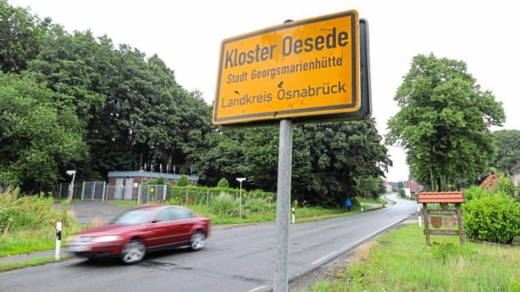 Der Bereich
               an der Glückaufstraße in Kloster Oesede, in dem sich möglicherweise ein Blindgänger befinden soll. 