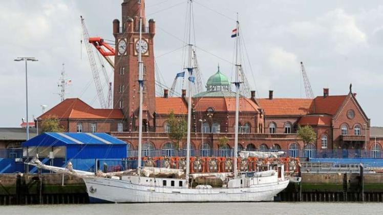 Die Hapag-Hallen im Hafen von Cuxhaven. 