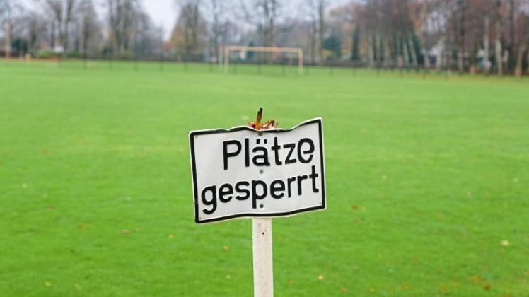 Der Fußballkreis Oldenburg-Land/Delmenhorst hat auf die vielen Platzsprerren in seinem Bereich reagiert: In den Kreisklassen 2 bis 5 und in den Staffeln der Alt-Senioren hat die Winterpause vorzeitig begonnen. 