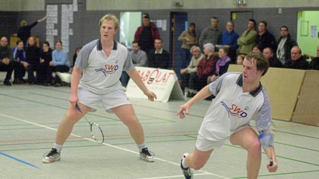 Vor 15 Jahren legten die Badmintonspieler des Delmenhorster FC um Tim-Christian Fandrich (links) und Tim Alvermann den Grundstein für den späteren Regionalliga-Aufstieg. 