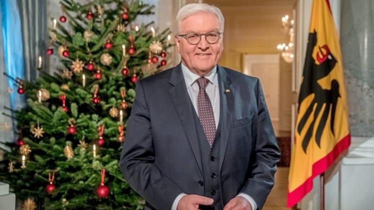 Bundespräsident Frank-Walter Steinmeier hat die Menschen in Deutschland zu Weihnachten dazu aufgerufen, das Vertrauen in die Politik nicht zu verlieren. 