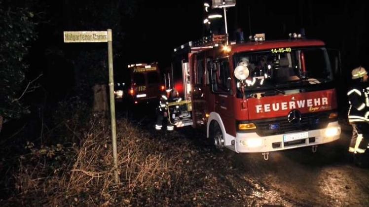 Aus dem Gewässer Vallenmoor im Bramscher Ortsteil Malgarten ist am Sonntagabend durch die Feuerwehr eine männliche Leiche geborgen worden. 
