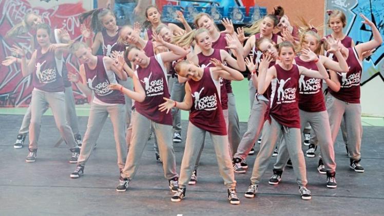 Streetdance Contest Nummer 6: Die Crazy Dancer begeistern 2013 das Publikum mit einer verrückten Performance. 