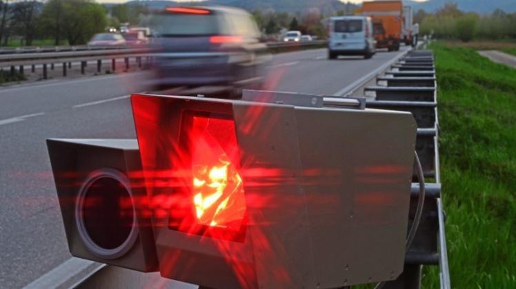 Der Landkreis Emsland hat angekündigt, an welchen Orten die Geschwindigkeit kontrolliert wird. Symbolfoto: dpa
