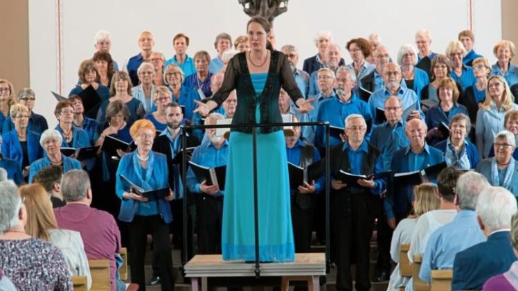 Zeigte sein stimmliches und musikalisches Repertoire: Der Gesangsverein „Teutonia“ gab am Sonntag in der Stadtkirche sein „Frühlingskonzert“. 