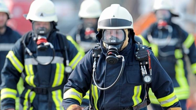 Die Feuerwehr musste bei einem Brand in einer Firma in Hude ausrücken. Symbolfoto: dpar