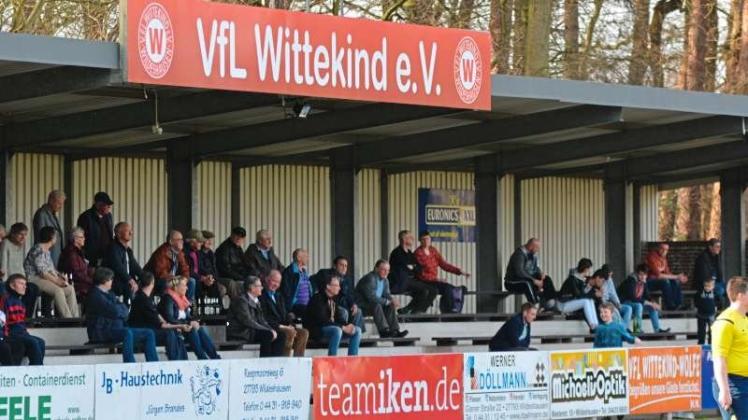 Die Landesliga-Fußballer des VfL Wildeshausen empfangen am Ostermontag Kickers Emden im heimischen Krandelstadion – und stehen unter Druck. 