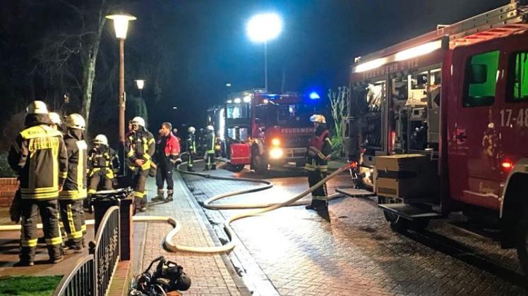 Durch das schnelle Eingreifen der Feuerwehr konnte am Samstagabend im Ortskern von Wardenburg ein Großbrand verhindert werden. 