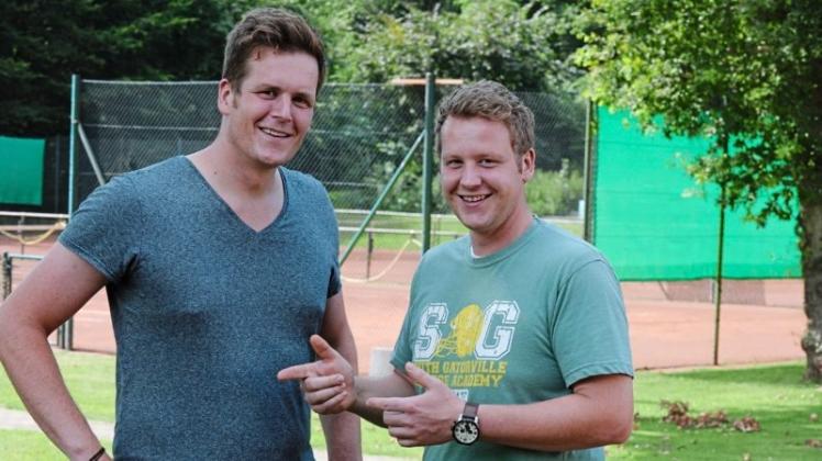 Organisieren die Huder Tennis-Open: Jochen und Michael Koberg. 