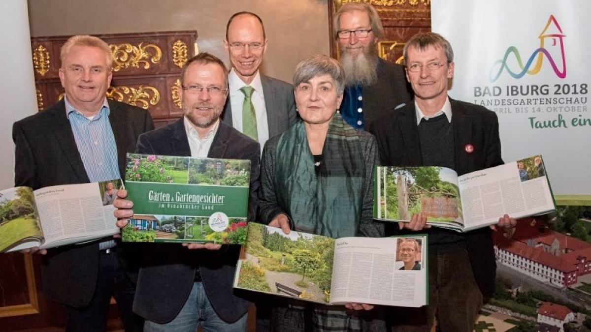 Landkreis gibt neues Buch über Gartenkultur im Osnabrücker