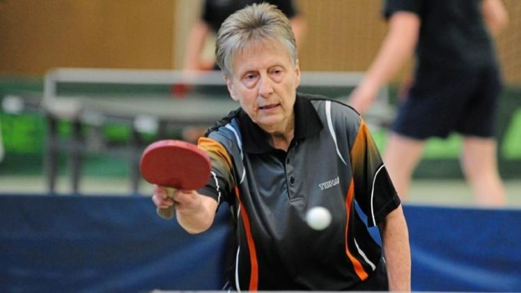 In allen drei Wettbewerben muss Tischtennisspielerin Monika Strodthoff vom TV Deichhorst bei der Deutschen Senioren-Meisterschaft früh die Segel streichen. 