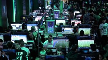 esport wird immer mehr zum Massenphänomen: Teilnehmer eines Gaming Events in Athen.  