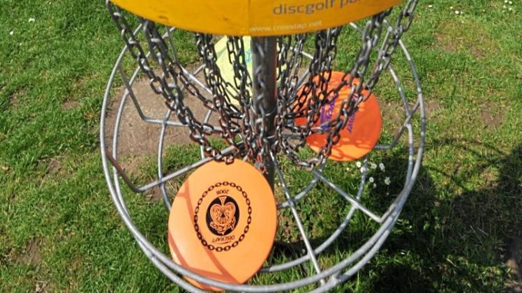 Das geplante Disc-Golf-Turnier in der Graft wird vorerst ein einmaliges Event bleiben. Symbolfoto: dpa
