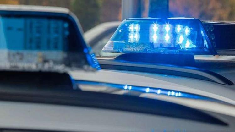 Im baden-württembergischen Mittelbiberach hat ein 16-Jähriger einen 17-Jährigen im Streit erstochen. Der Tatverdächtige wurde zu Hause festgenommen. 