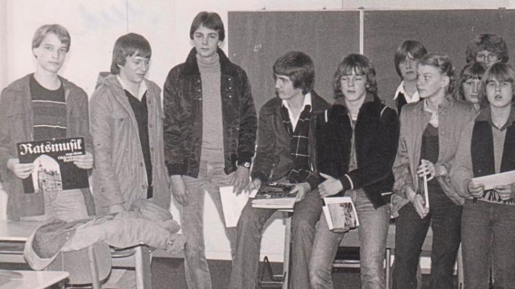 Unser Nostalgiebild zeigt die Gewinner des Schülerpreisausschreibens des Gymnasiums Ganderkesee im Oktober 1979. 