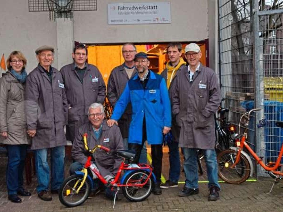 fahrrad reparatur tasche MAVURA BIKEBAX Rahmen Dreieckstasche Rahmentasche, Dreieck Tasche Radfahren wasserdicht mit Fahrrad Reifen Set Sport & Freizeit BLB Basket - Edler dogs Größe:XL (59-64)