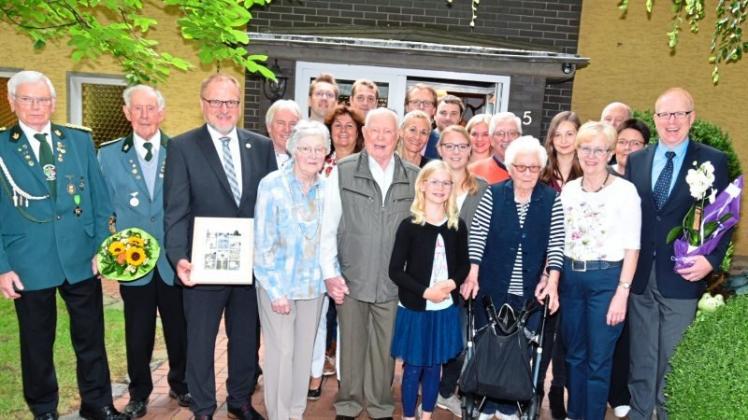 Viele Gratulanten: Friedel Bockbreder vom Venner Berg konnte seinen 90. Geburtstag feiern. 