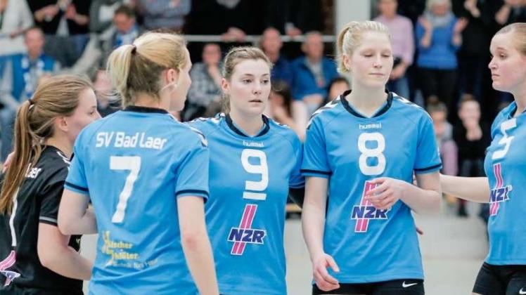 Chance verpasst: Daniela Richter, Vanessa Schowe, Franziska Bentrup, Johanna Müller und Laura Seete (v. l.) sind noch nicht vorzeitig Meister der 3. Volleyball-Liga. 