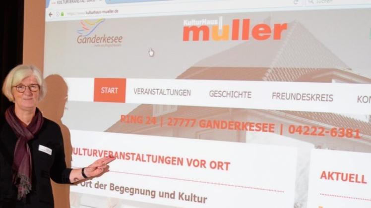 Kunsthistorikern Dr. Wiebke Steinmetz stellte am Donnerstag den neuen Internetauftritt für das Kulturhaus Müller vor. 
