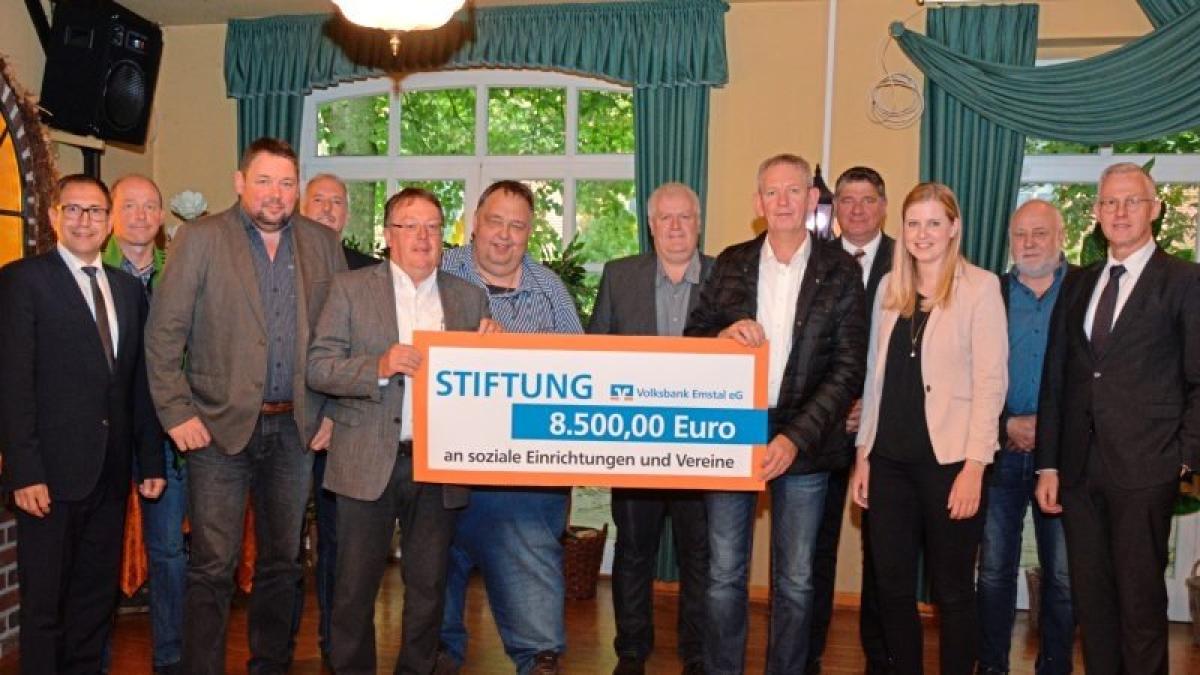 Stiftung der Volksbank Emstal schüttet erste Gelder | NOZ