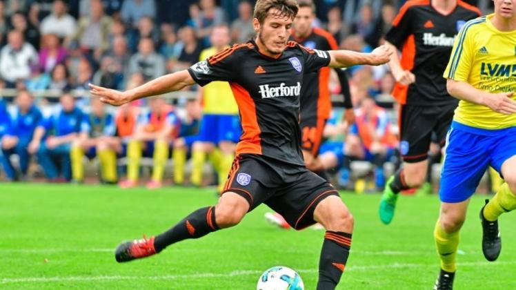 Treffsicher: Bashkim Renneke steuerte vier Tore zum VfL-Sieg bei. 