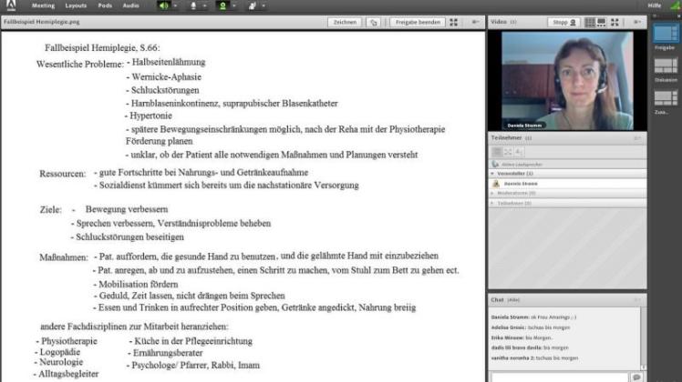 Ein Foto vom Bildschirm zeigt, wie der Online-Unterricht für Daniela Stramm als Dozentin aussah. 