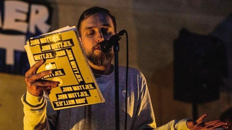 Jann Wattjes ist einer der Teilnehmer beim ersten Poetry Slam in Ganderkesee. Jann Wattjes ist einer der Teilnehmer beim ersten Poetry Slam in Ganderkesee.