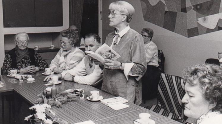 Unser Nostalgiebild zeigt eine Dichterlesung, organisiert vom Orts- und Heimatverein Bookholzberg, im November 1986. Unser Nostalgiebild zeigt eine Dichterlesung, organisiert vom Orts- und Heimatverein Bookholzberg, im November 1986.