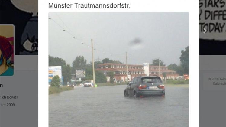 Unwetter in Münster: Straßen sind tweilweise gesperrt. Screenshot: Aenimasoundz/Twitter.com