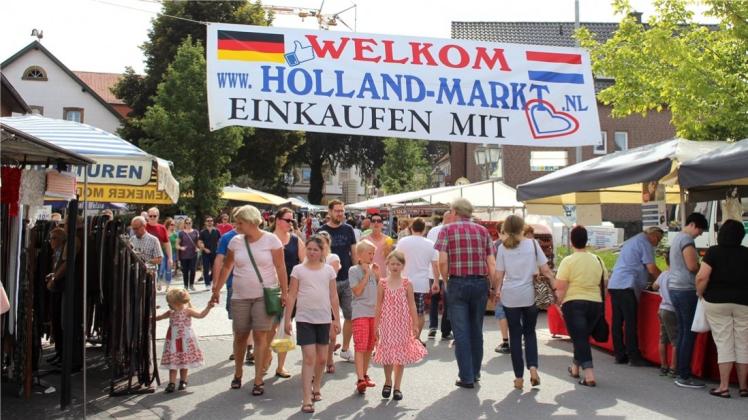 Ein herzliches „Welkom“ riefen die Marktbeschicker den vielen Besuchern auf dem Holland-Markt in Glandorf zu. 