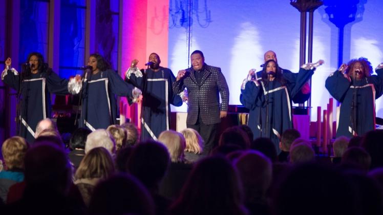 Kraftvolle Stimmen und Rhythmen: Die New York Gospel Stars haben am Mittwoch in der Stadtkirche begeistert. 
