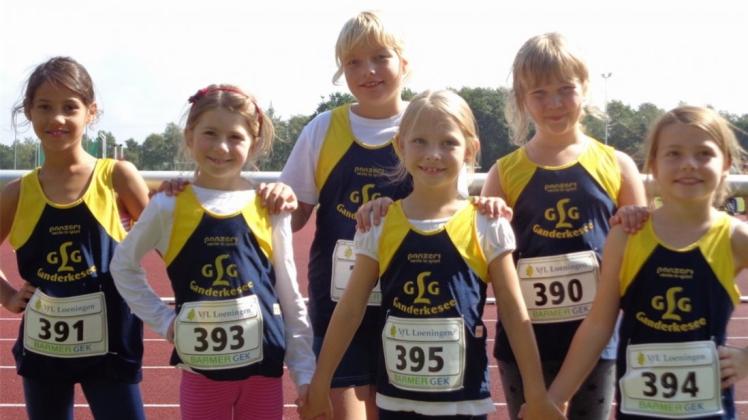 Die LGG Ganderkesee erreichte einen tollen dritten Platz bei den Regions-Mehrkampfmeisterschaften in Löningen. Hinten von links Aprilia Hennies, Helen Jehlicka und Franziska Fiolka sowie vorne von links Macie Katenkamp, Valerie Steinhäuser und Charlotta Meyer. Die LGG Ganderkesee erreichte einen tollen dritten Platz bei den Regions-Mehrkampfmeisterschaften in Löningen. Hinten von links Aprilia Hennies, Helen Jehlicka und Franziska Fiolka sowie vorne von links Macie Katenkamp, Valerie Steinhäuser und Charlotta Meyer.