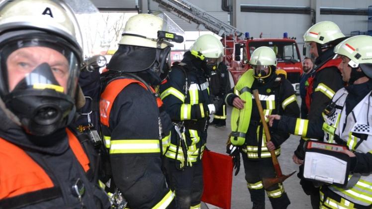 Ein beginnender Hallenbrand im Harpstedter Gewerbegebiet Steinbeeke wurde am Montagmittag noch vor dem Eintreffen der Feuerwehr von Handwerkern gelöscht. Symbolfoto: Thorsten Konkel